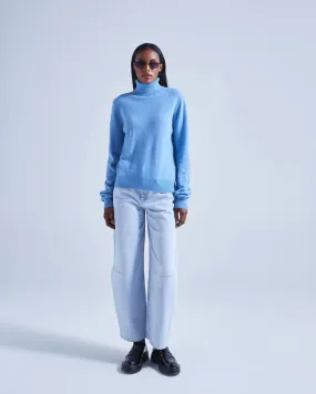 100% Cashmere Turtleneck Sweater / Light Blue