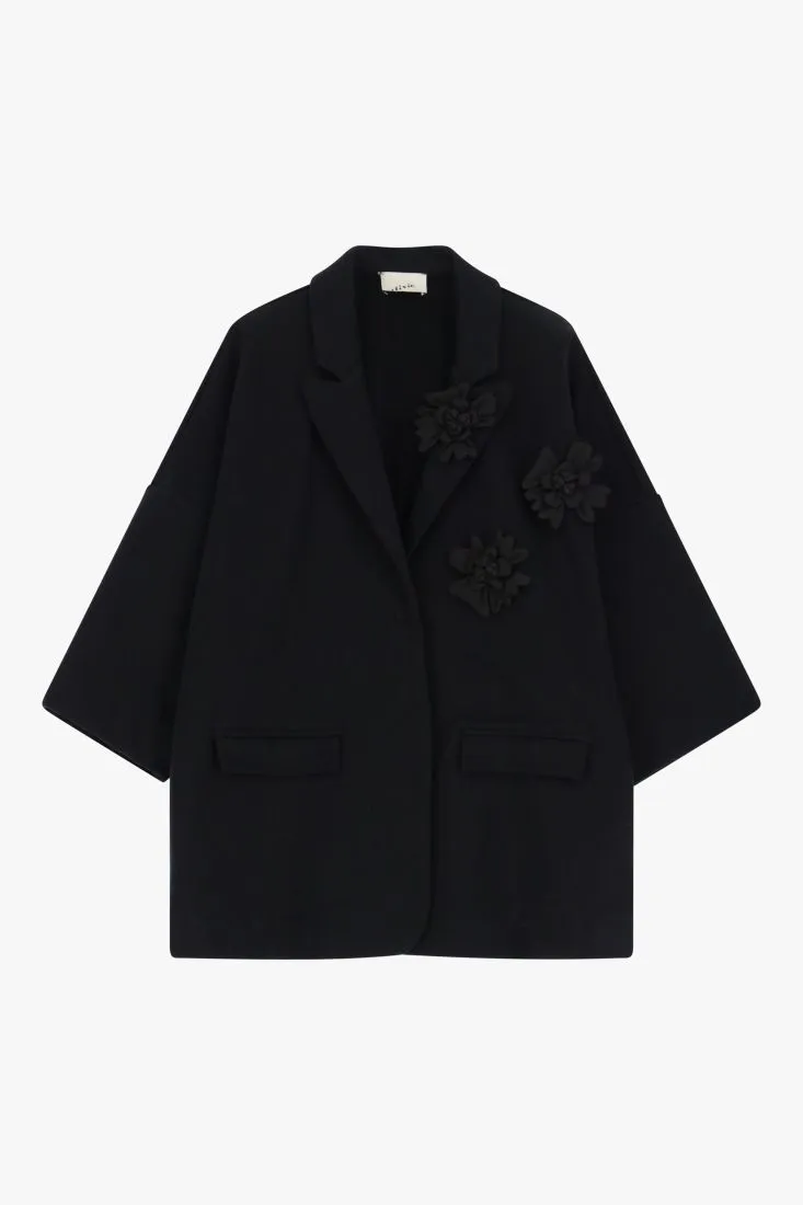  Blazer with floral appliqués    