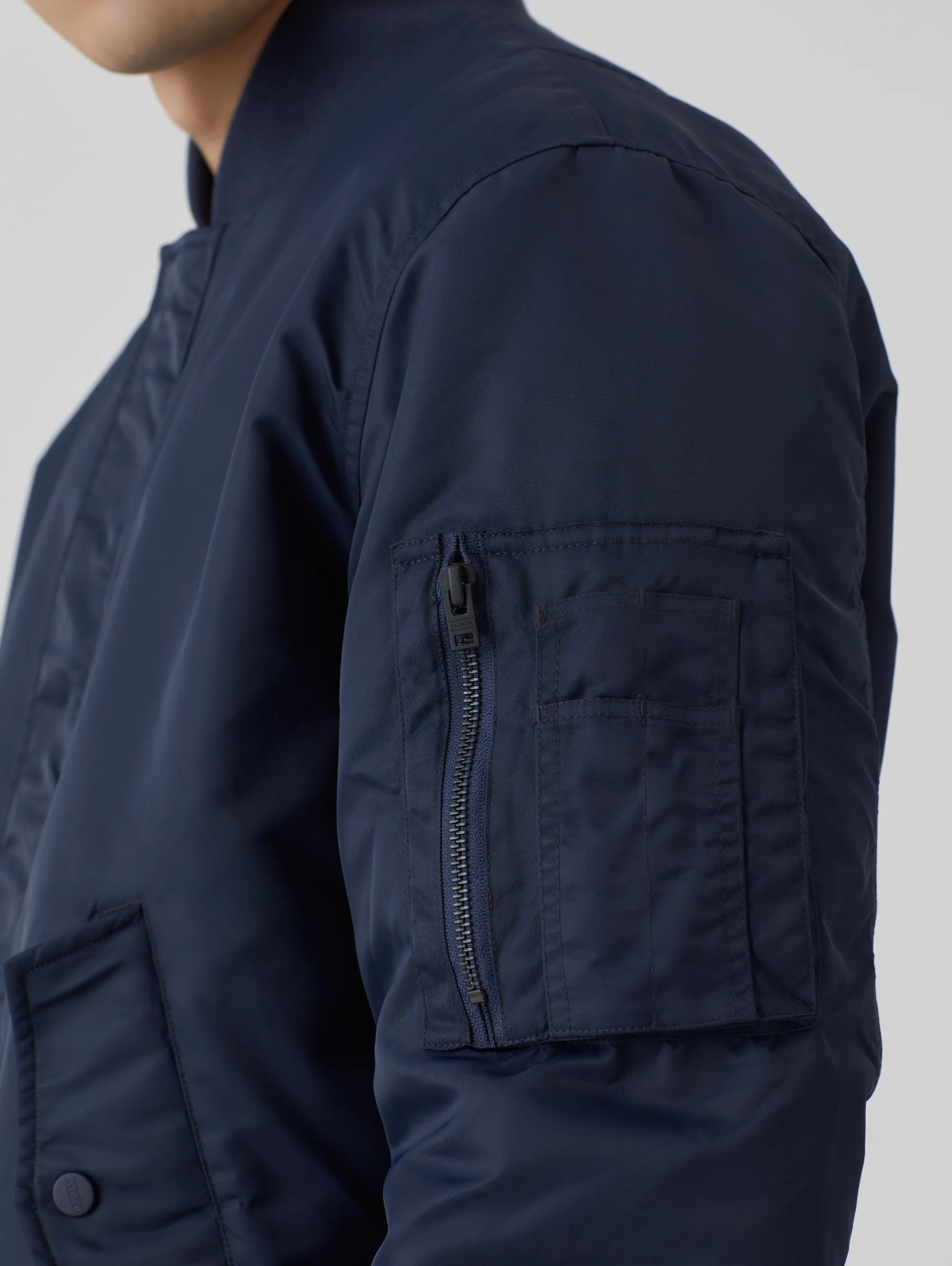 Bomber in Nylon Giapponese Blu