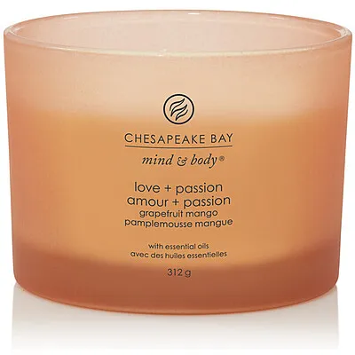 Candela ecologica Chesapeake Bay Candle Mind & Body colore Arancione