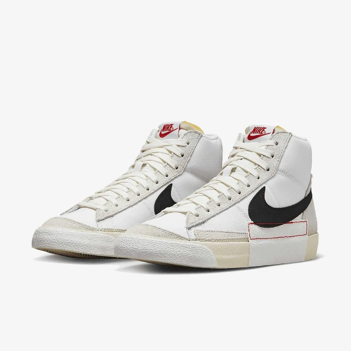      NIKE BLAZER MID PRO CLUB  