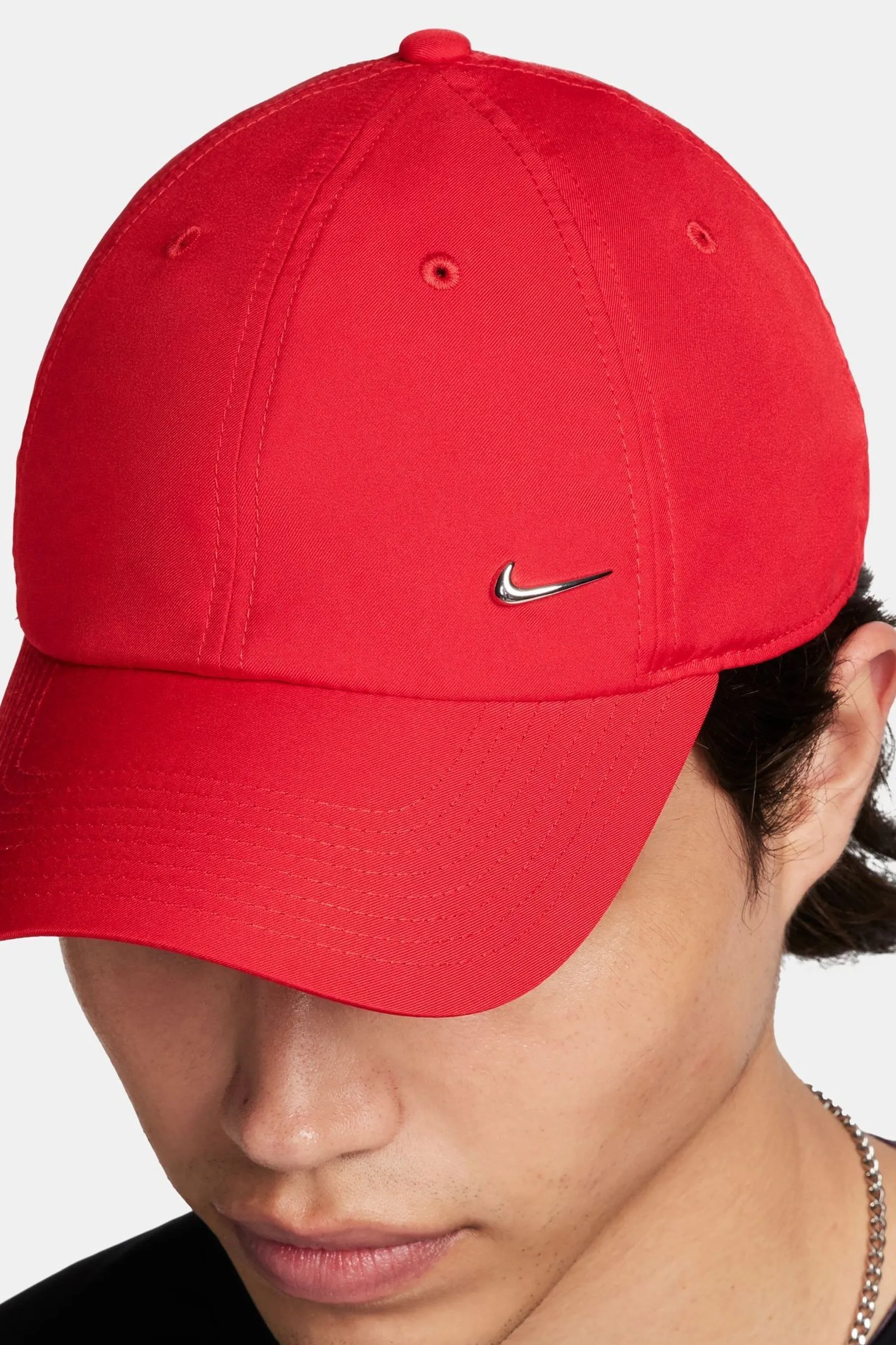 Nike Dri-FIT Club destrutturato - Metal Swoosh Cap    