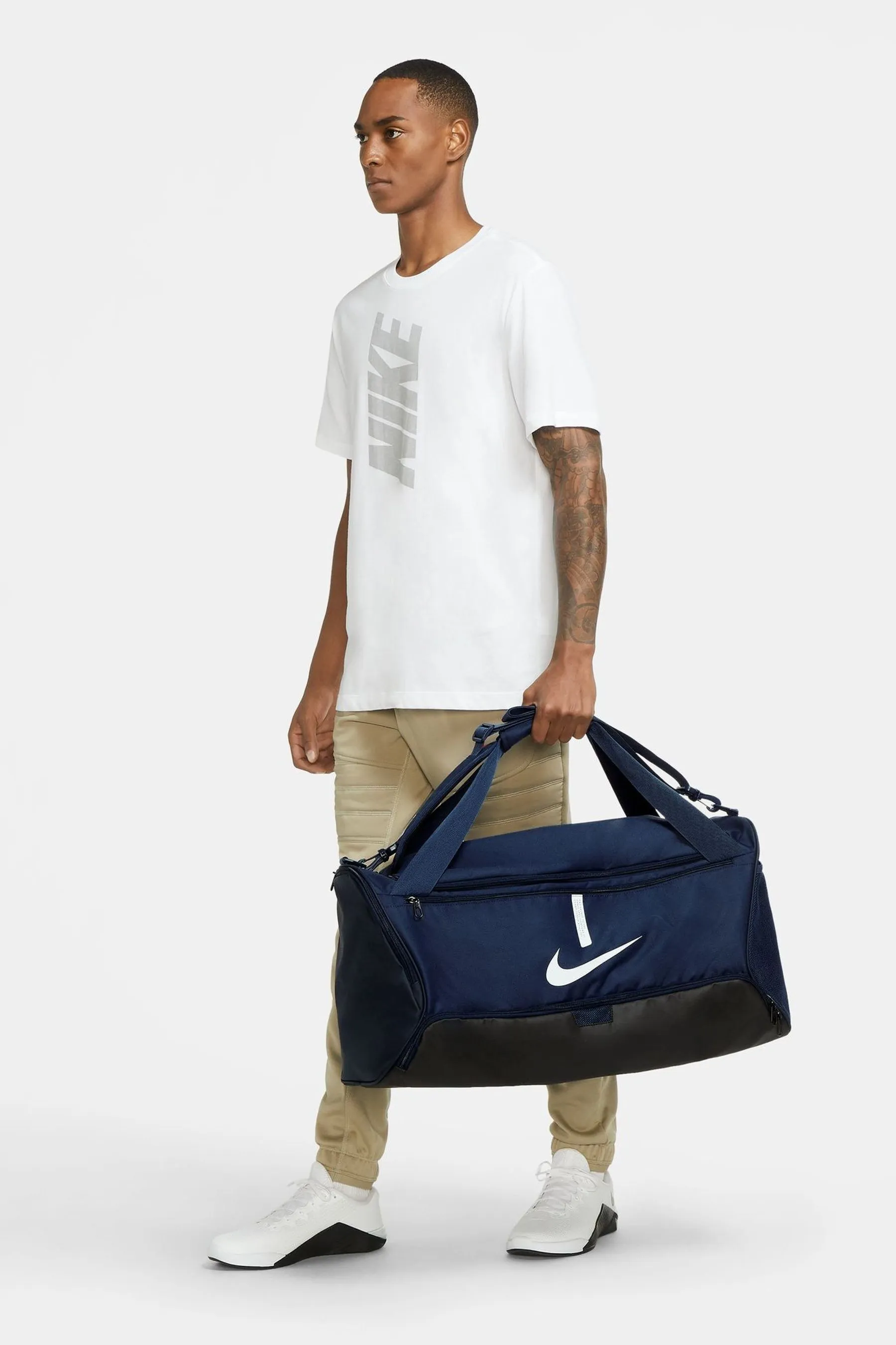 Nike Medium Academy Team Football Duffel Bag 60L    