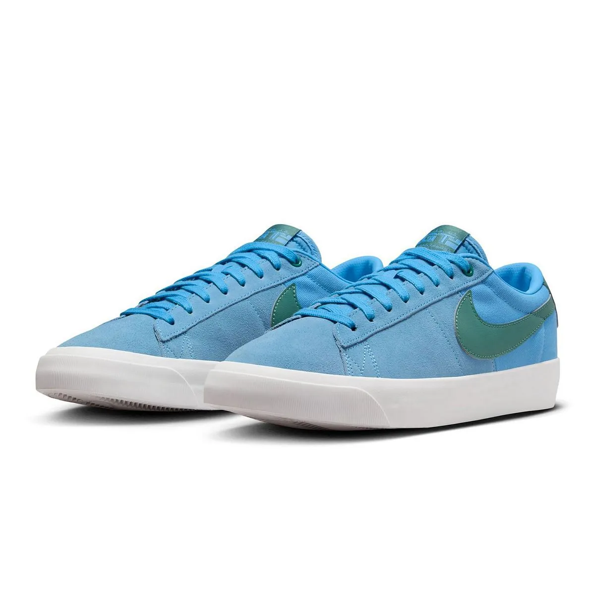      NIKE SB ZOOM BLAZER LOW PRO GT  