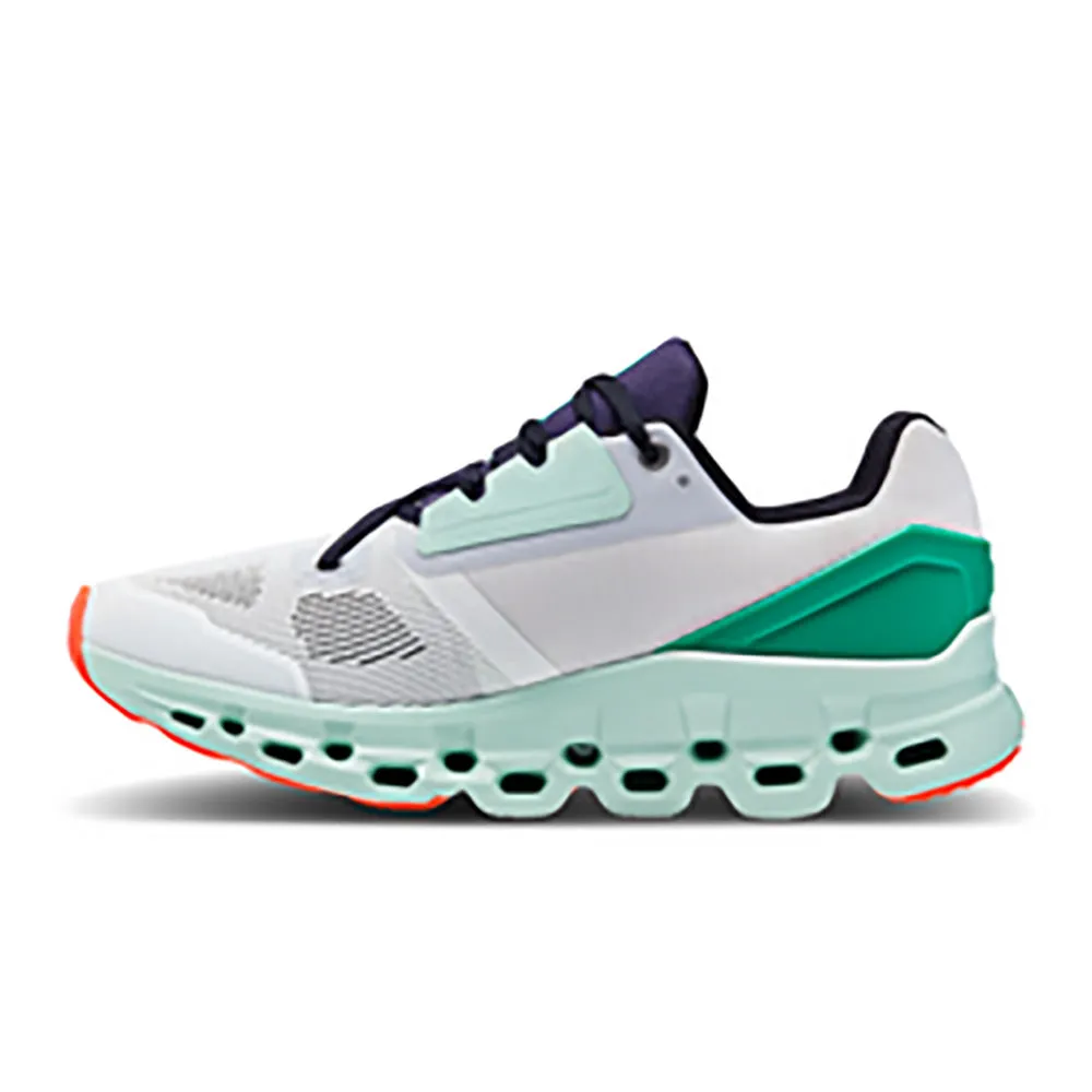 On Running Women Cloudstratus - White / Creek