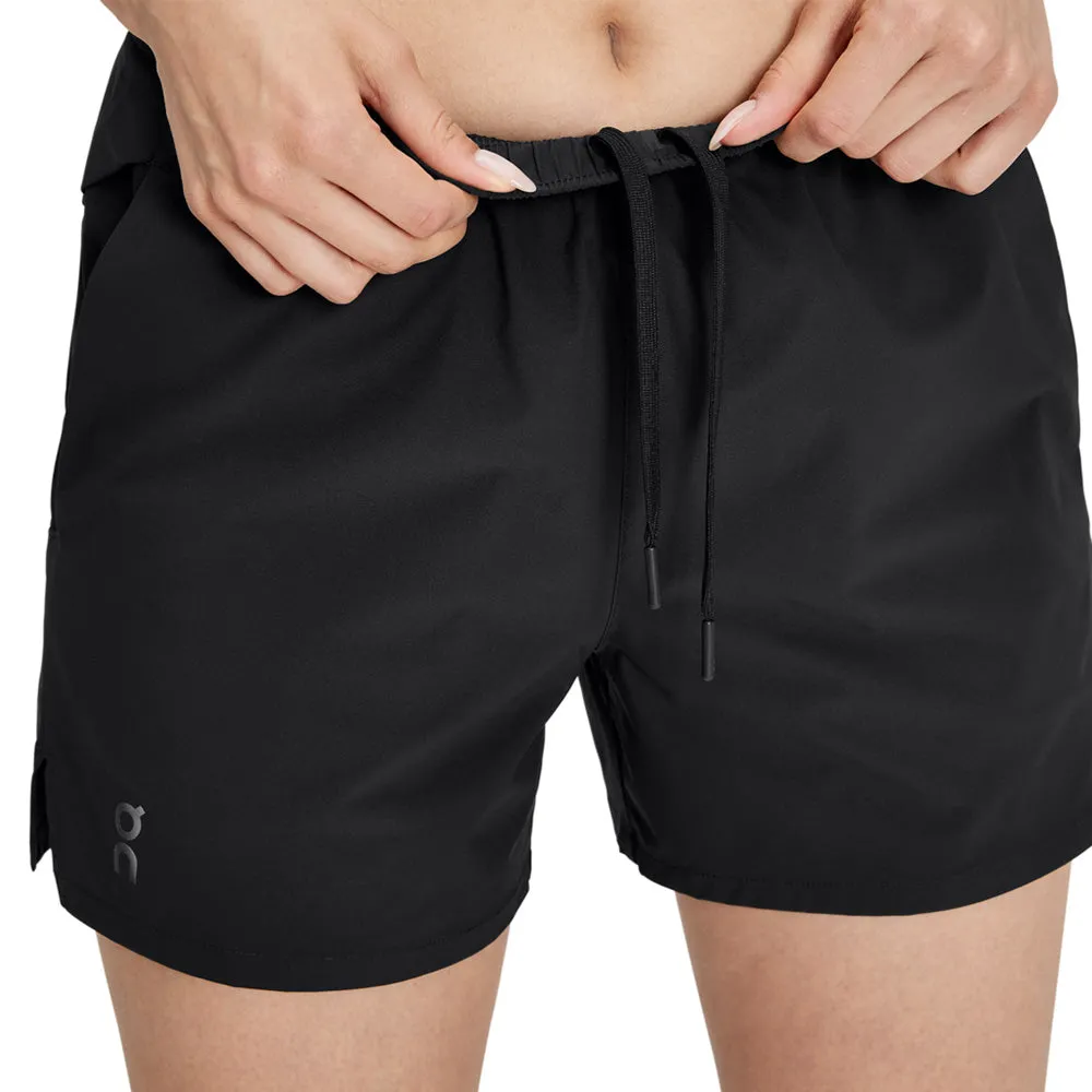 On Running Women Essential Shorts - Black