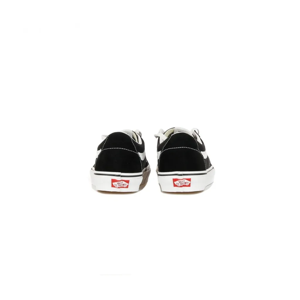 SCARPA BASSA SK8-LOW BLACK/TRUE WHITE