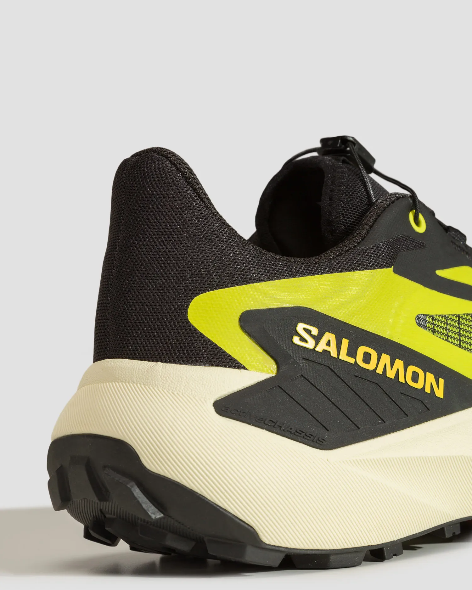 Scarpe da trail da uomo Salomon Genesis L47443100-black-sulphur-spring-tyello