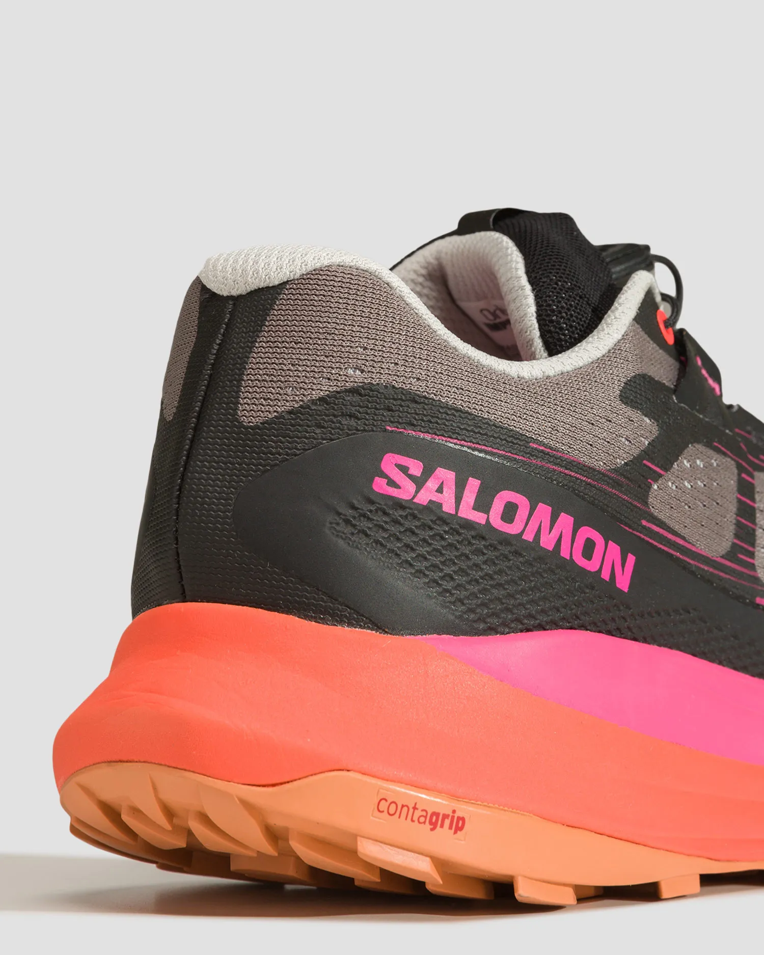 Scarpe da uomo Salomon Ultra Glide 2 L47386300-pkiten-black-pink-g