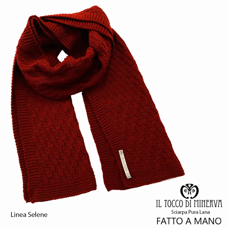 Sciarpa unisex Selene in pura lana bordeaux - Fatto a mano