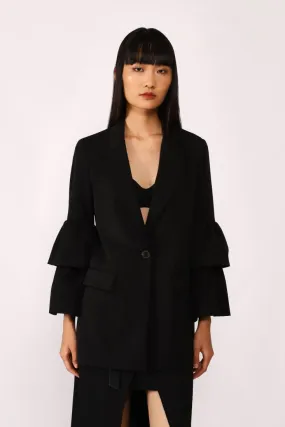  Solid-colour single-breasted blazer with ruffled sleeves    